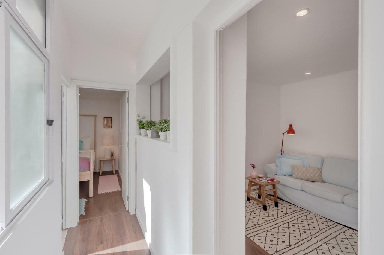 Sunny Apartment With Patio, By Timecooler Lisboa Exteriör bild