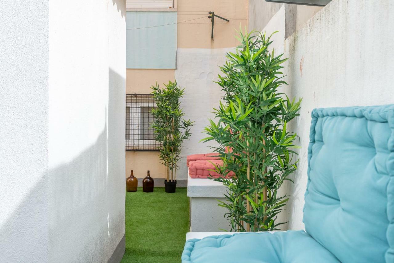 Sunny Apartment With Patio, By Timecooler Lisboa Exteriör bild