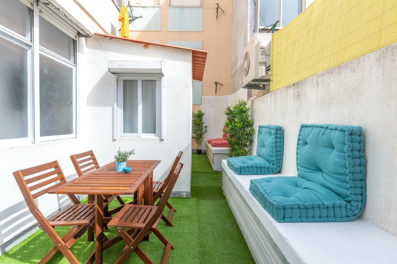Sunny Apartment With Patio, By Timecooler Lisboa Exteriör bild